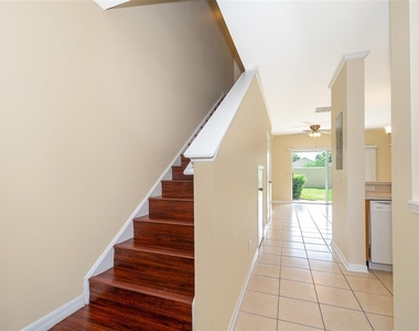 3383 Wilshire Way Road - Photo Thumbnail 3
