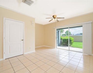 3383 Wilshire Way Road - Photo Thumbnail 9