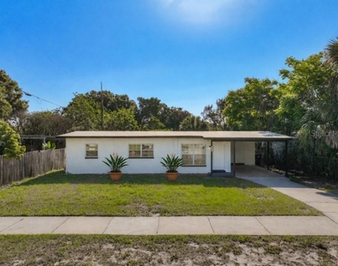 2001 Conway Gardens Road - Photo Thumbnail 10