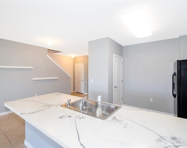 241 Arbor Lakes Drive - Photo Thumbnail 8