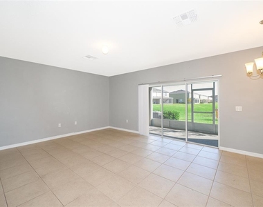 241 Arbor Lakes Drive - Photo Thumbnail 12