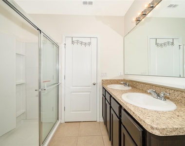 241 Arbor Lakes Drive - Photo Thumbnail 19