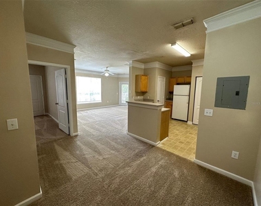 8836 Villa View Circle - Photo Thumbnail 2