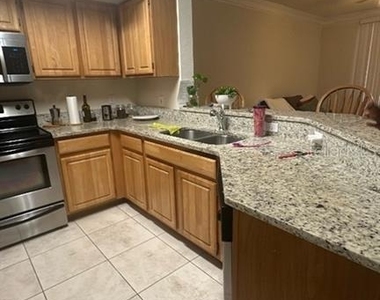 8301 Elm Park Drive - Photo Thumbnail 4