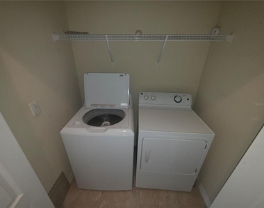 810 Callista Cay Loop - Photo Thumbnail 25