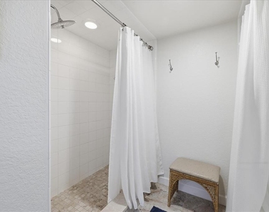 601 Shreve Street - Photo Thumbnail 13