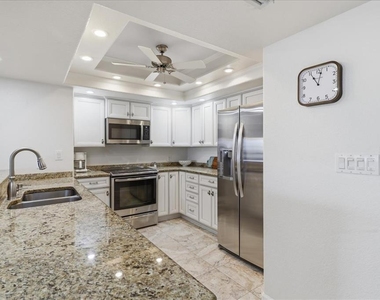 601 Shreve Street - Photo Thumbnail 19