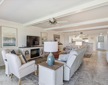 601 Shreve Street - Photo Thumbnail 24