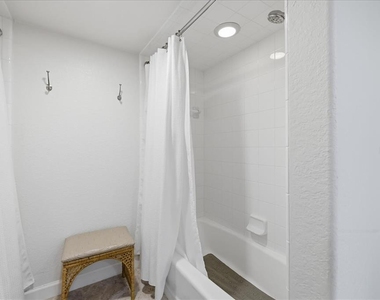 601 Shreve Street - Photo Thumbnail 14