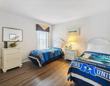 640 Chadbury Way - Photo Thumbnail 23