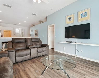 640 Chadbury Way - Photo Thumbnail 46