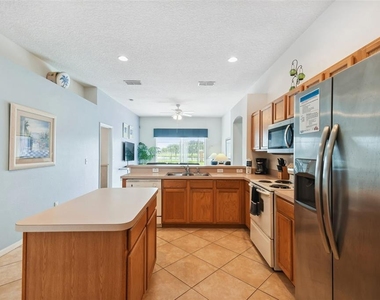 640 Chadbury Way - Photo Thumbnail 31