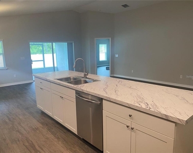 94 Polermo Avenue - Photo Thumbnail 13