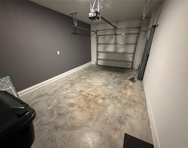 5860 Ocean Isle Drive - Photo Thumbnail 23