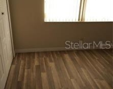 333 Lake Howard Drive Nw - Photo Thumbnail 8