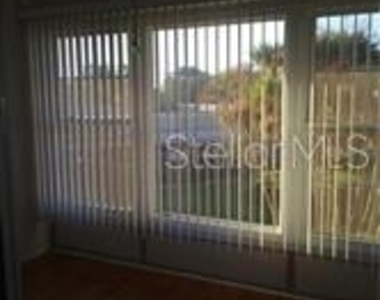 333 Lake Howard Drive Nw - Photo Thumbnail 10