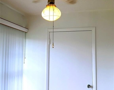 333 Lake Howard Drive Nw - Photo Thumbnail 16