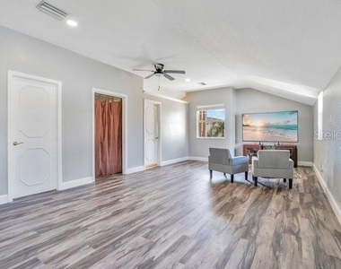 934 Symphony Isles Boulevard - Photo Thumbnail 28