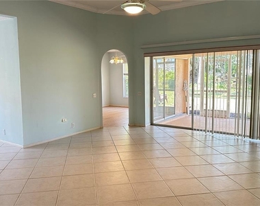 2326 Harrier Way - Photo Thumbnail 7