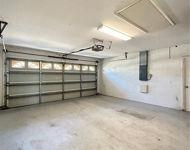 2326 Harrier Way - Photo Thumbnail 2