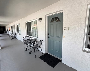 4457 W 45th Avenue - Photo Thumbnail 2