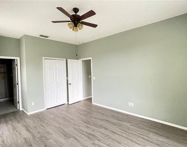 210 41st Street Ne - Photo Thumbnail 11