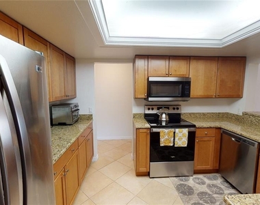 2749 Orchid Oaks Drive - Photo Thumbnail 14