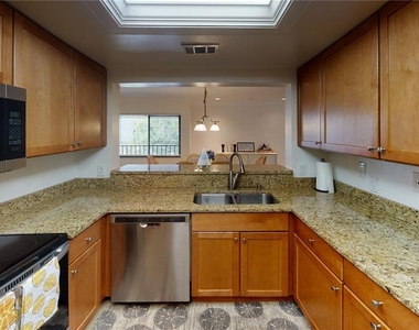 2749 Orchid Oaks Drive - Photo Thumbnail 12