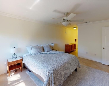 2749 Orchid Oaks Drive - Photo Thumbnail 15