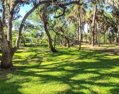 2749 Orchid Oaks Drive - Photo Thumbnail 41