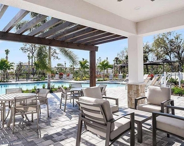 15013 Shady Palms Lane - Photo Thumbnail 27