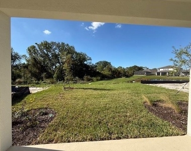 15013 Shady Palms Lane - Photo Thumbnail 24
