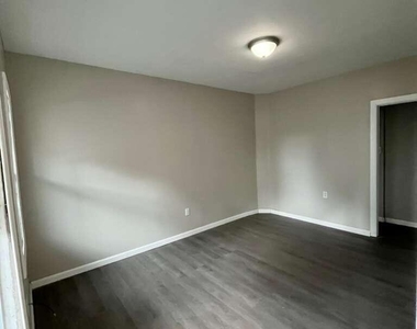 15 Amity Court - Photo Thumbnail 1