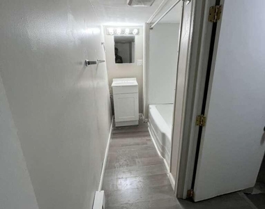 15 Amity Court - Photo Thumbnail 6
