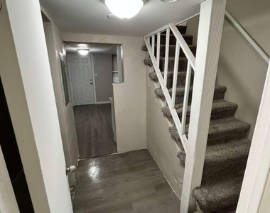 15 Amity Court - Photo Thumbnail 8