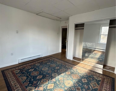 485 S Walnut Street - Photo Thumbnail 5