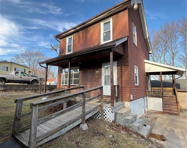 485 S Walnut Street - Photo Thumbnail 11