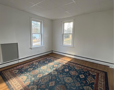 485 S Walnut Street - Photo Thumbnail 4