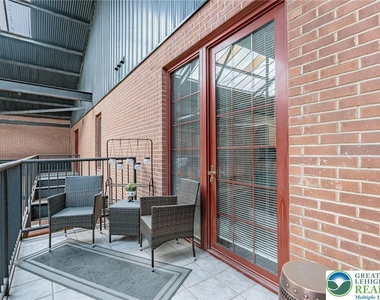 11 W 2nd Street - Photo Thumbnail 18