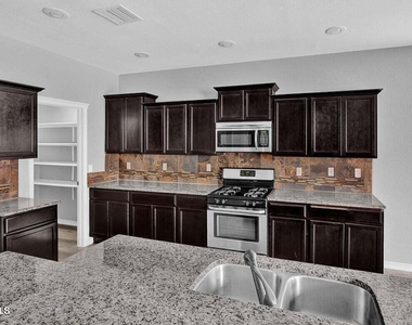 7341 Autumn Sage Drive - Photo Thumbnail 4