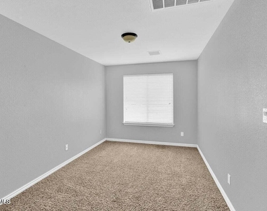 7341 Autumn Sage Drive - Photo Thumbnail 12