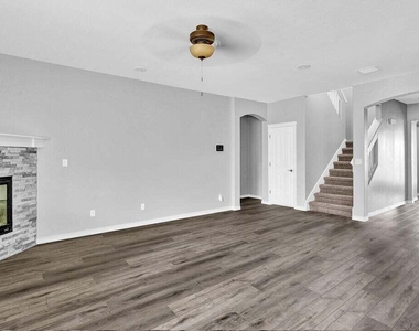 7341 Autumn Sage Drive - Photo Thumbnail 3