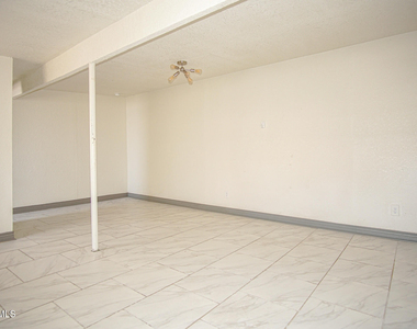 2111 Portland Avenue - Photo Thumbnail 6