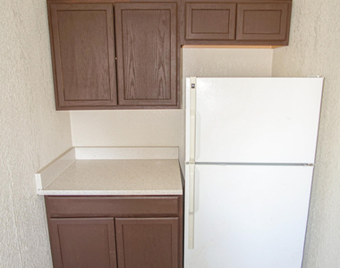 2111 Portland Avenue - Photo Thumbnail 5