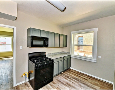 615 Arizona Avenue - Photo Thumbnail 11