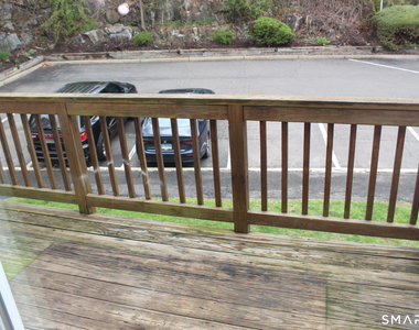 8 Rose Lane - Photo Thumbnail 2