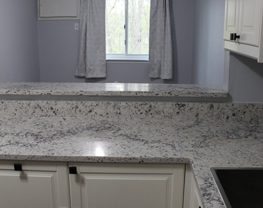 8 Rose Lane - Photo Thumbnail 18