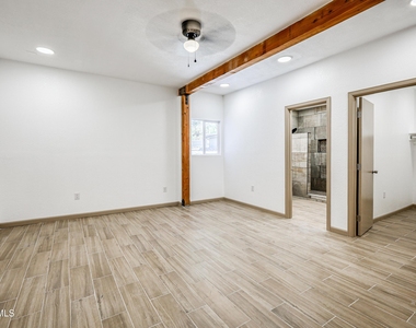 4945 Vista Grande Circle - Photo Thumbnail 49