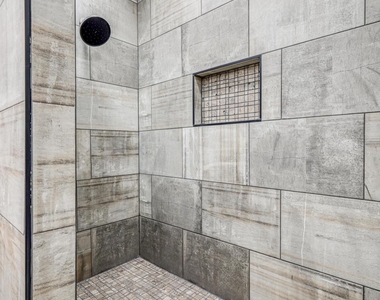 4945 Vista Grande Circle - Photo Thumbnail 53
