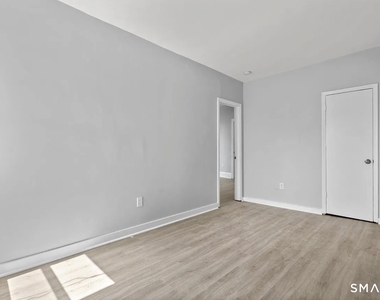 25 Whittier Street - Photo Thumbnail 6